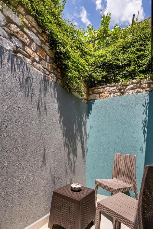 Ferienwohnung Oikos Daretsou Theologos  Exterior foto